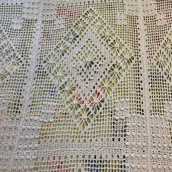 Vintage Crochet Bed Topper